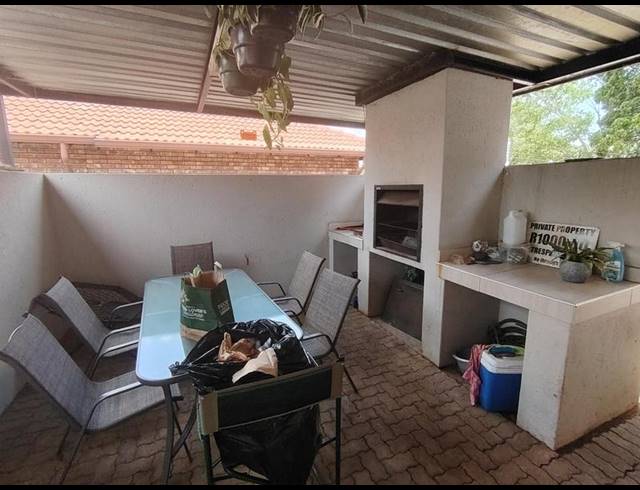 5 BEDROOM PROPERTY TO RENT IN WIERDA PARK